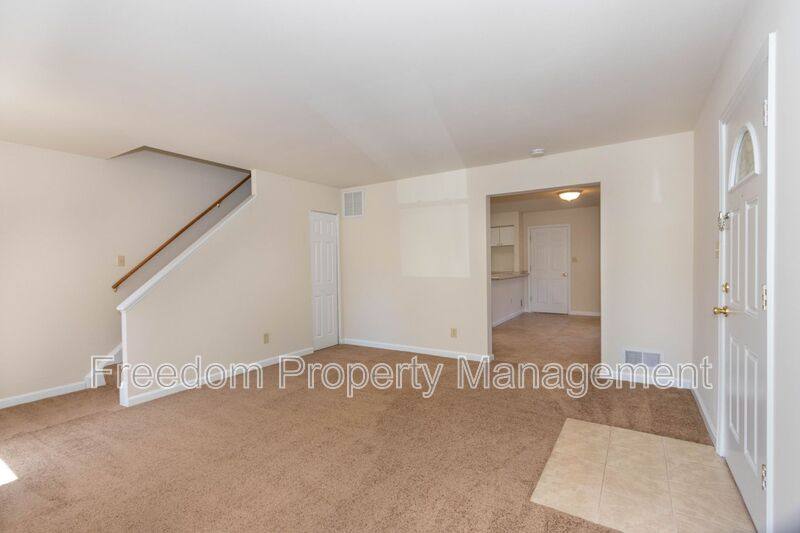 Townhouse for rent at 9206 Hood Rd, Manassas, VA 20110