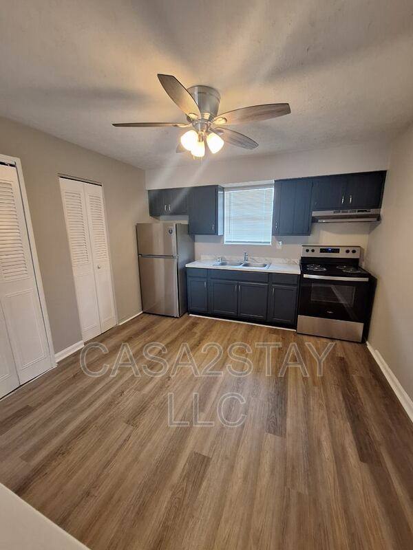 Apartment for rent at 329 Redmar Blvd #11, Radcliff, KY 40160