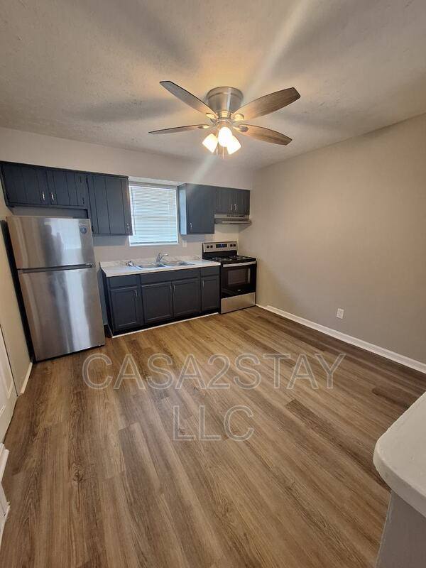 Apartment for rent at 329 Redmar Blvd #11, Radcliff, KY 40160