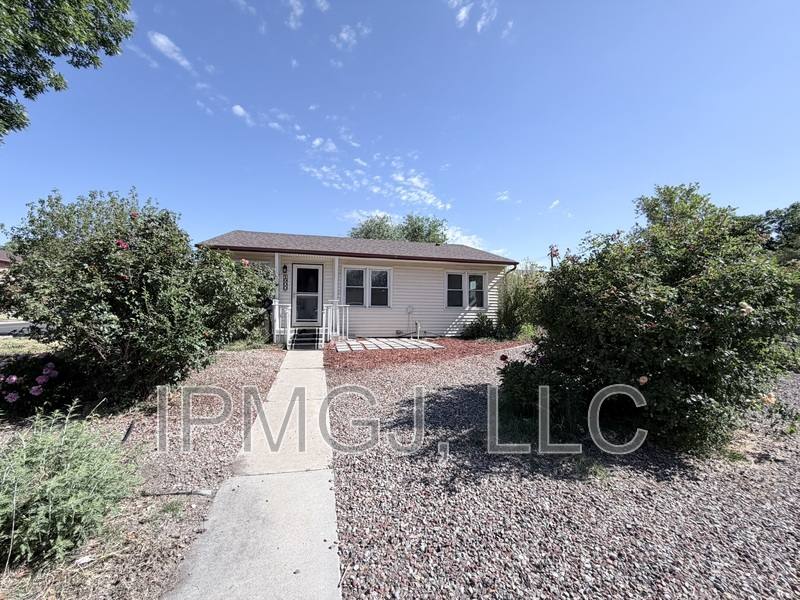 House for rent at 1900 Chipeta Court, Grand Junction, CO 81501