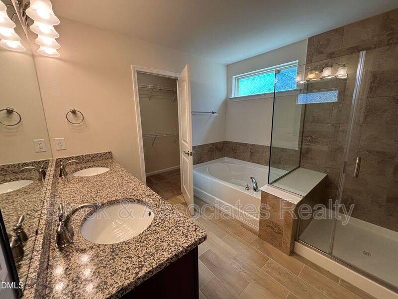 House for rent at 1009 Magnolia Blossom Lane, Apex, NC 27502