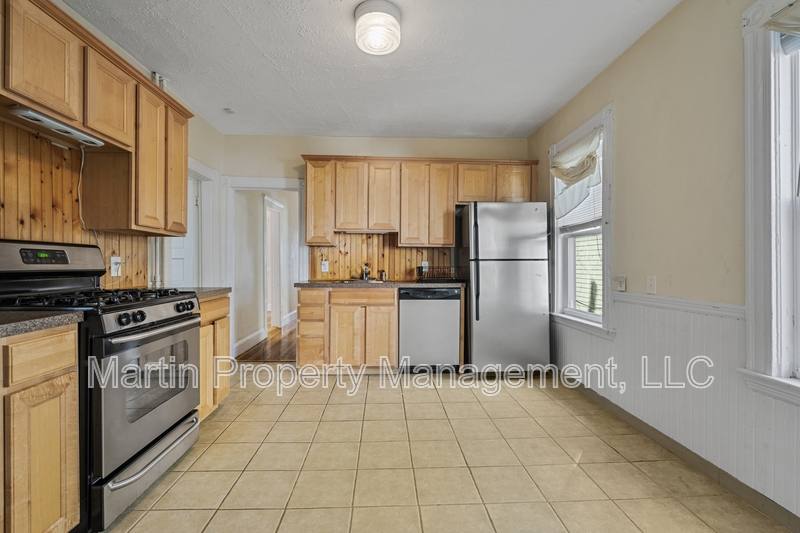 Condo for rent at 31 Harold St #A, Somerville, MA 02143