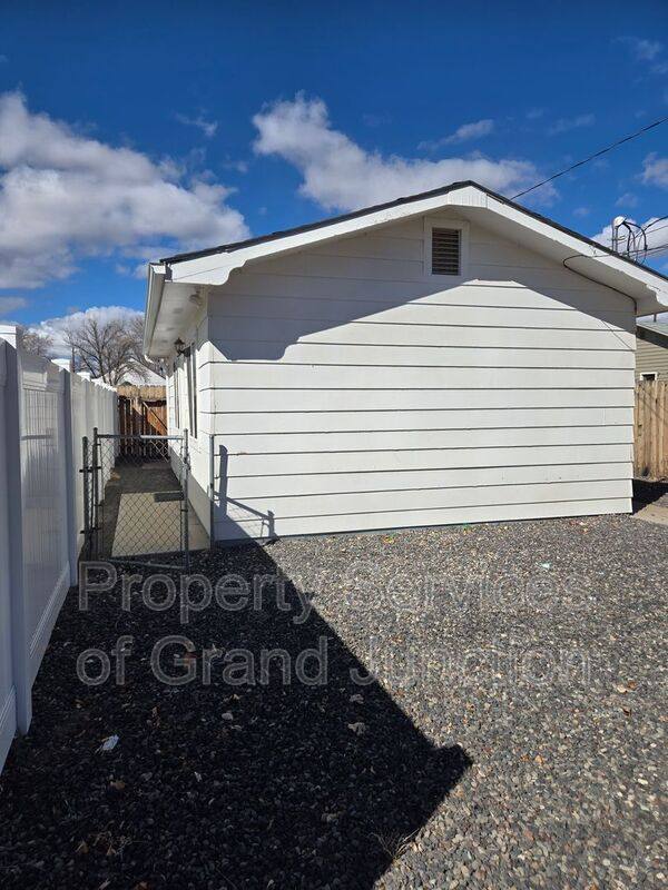 Apartment for rent at 1318 N 16th St #B, Grand Junction, CO 81501
