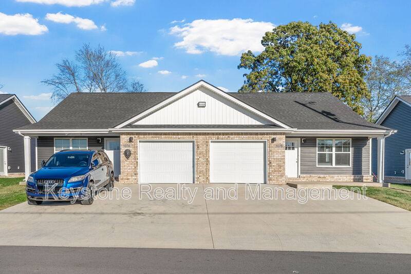 Apartment for rent at 105 Mace Lane #A, Oak Grove, KY 42262