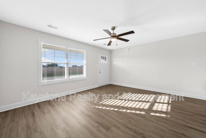Apartment for rent at 105 Mace Lane #A, Oak Grove, KY 42262