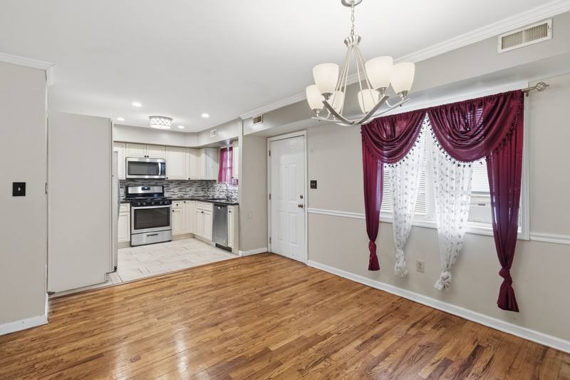 House for rent at 289 Muhammad Ali Ave, East Orange, NJ 07018
