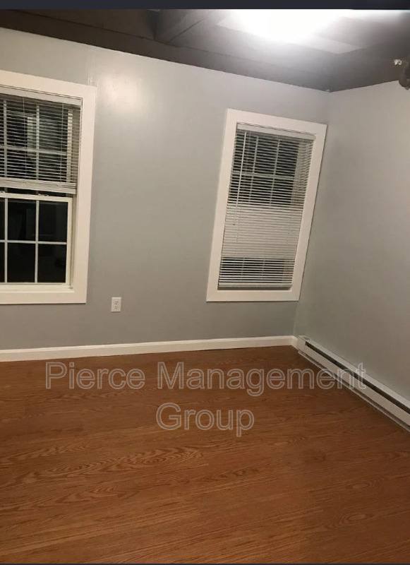 Apartment for rent at 6 Old Chester Rd #7, Derry, NH 03038