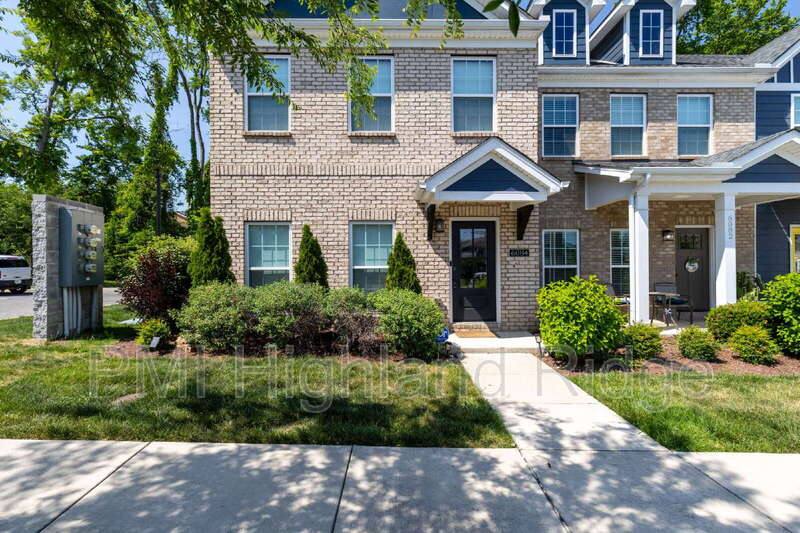 Townhouse for rent at 6084 Ivory Lane, Hendersonville, TN 37075