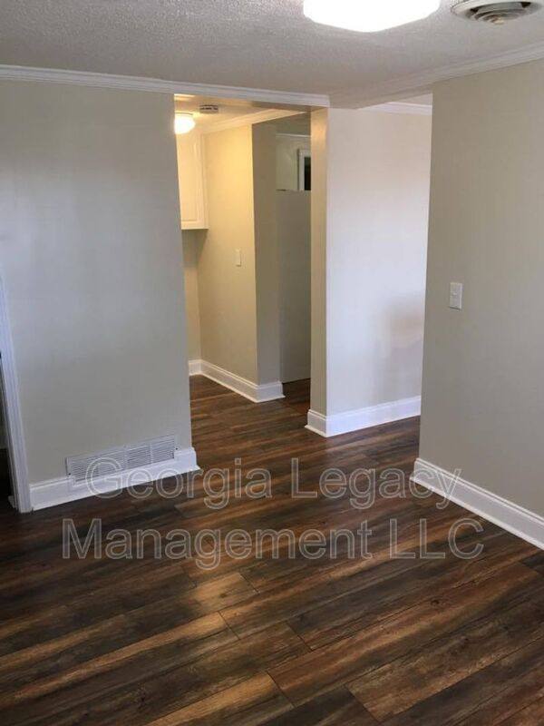 House for rent at 3720 Lathem Creek Dr, Gainesville, GA 30506