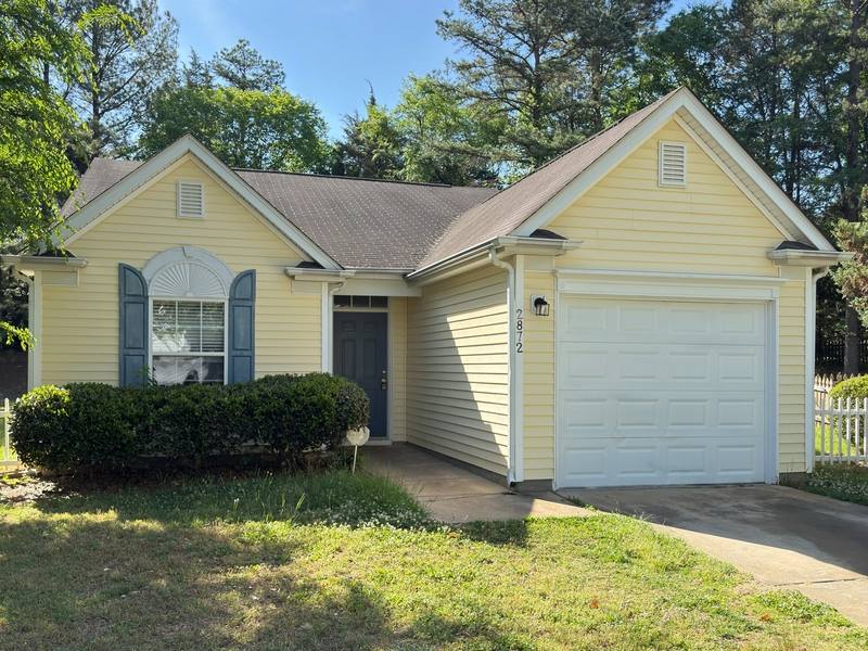 House for rent at 2872 Oasis Lane, Charlotte, NC 28214
