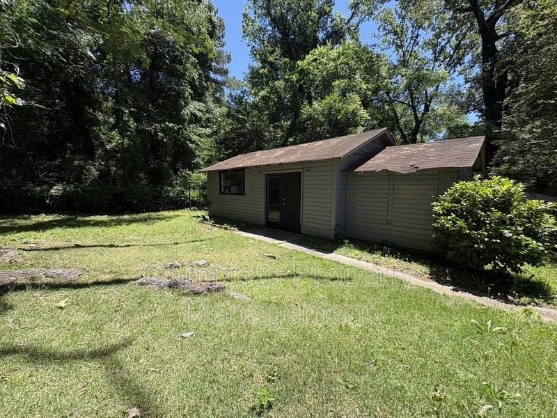 House for rent at 1221 Carol Circle, Birmingham, AL 35228