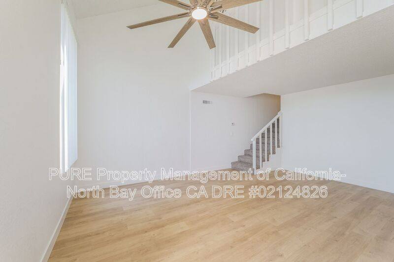 Townhouse for rent at 9631 Old Redwood Highway, Windsor, CA 95492