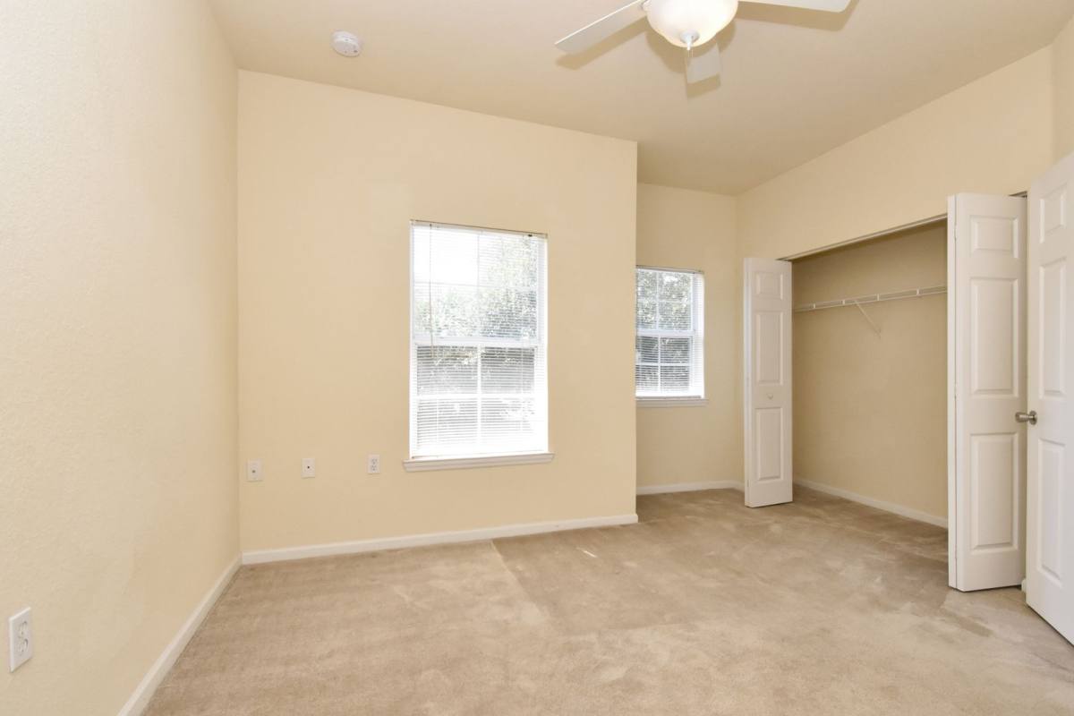 Condo for rent at 4814 NW 44th Ave, Gainesville, FL 32606