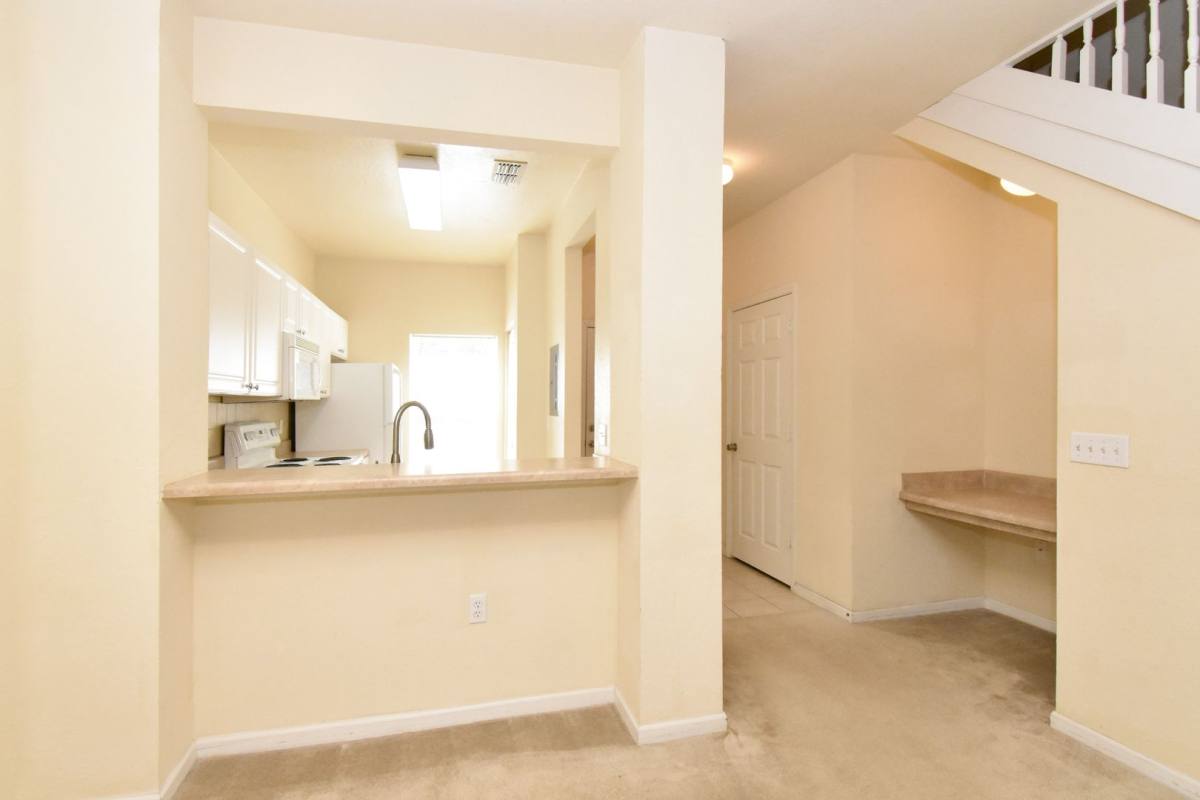 Condo for rent at 4814 NW 44th Ave, Gainesville, FL 32606