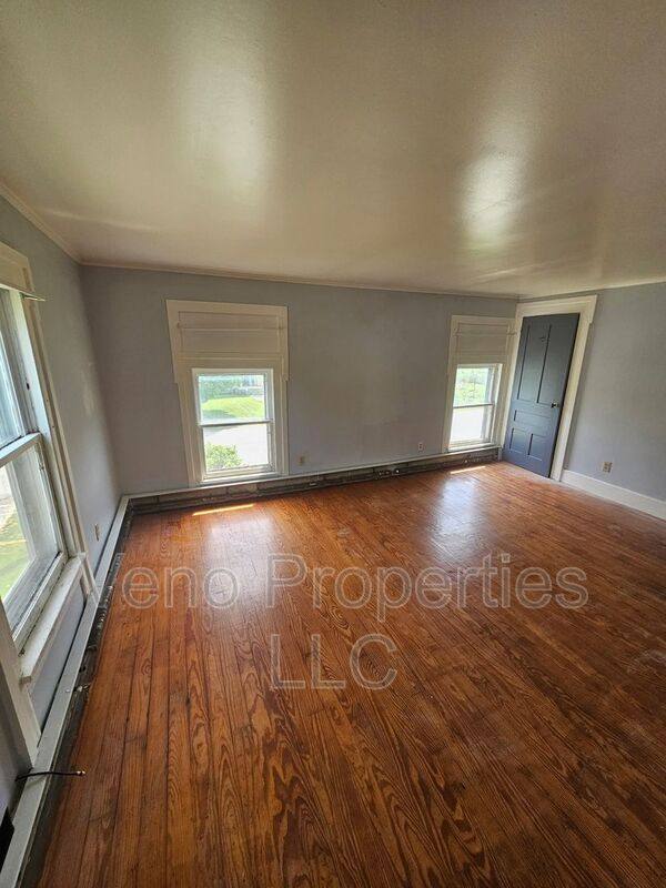 Apartment for rent at 21-25 Washington St #25, Cambridge, NY 12816