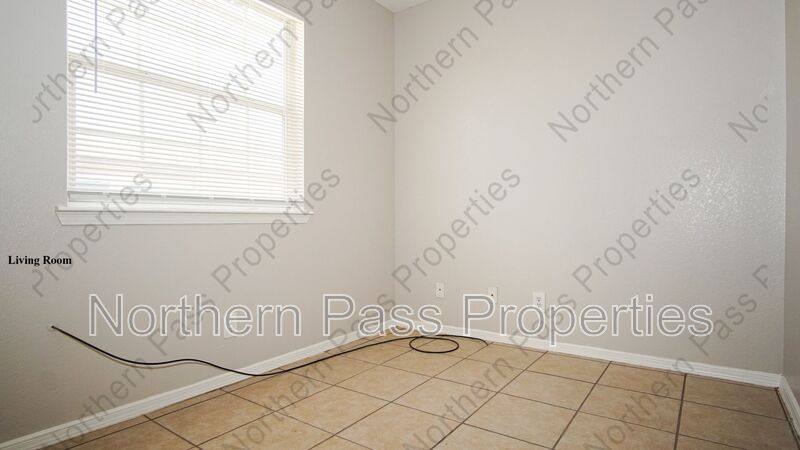 Apartment for rent at 216 S Schutz #10, El Paso, TX 79907