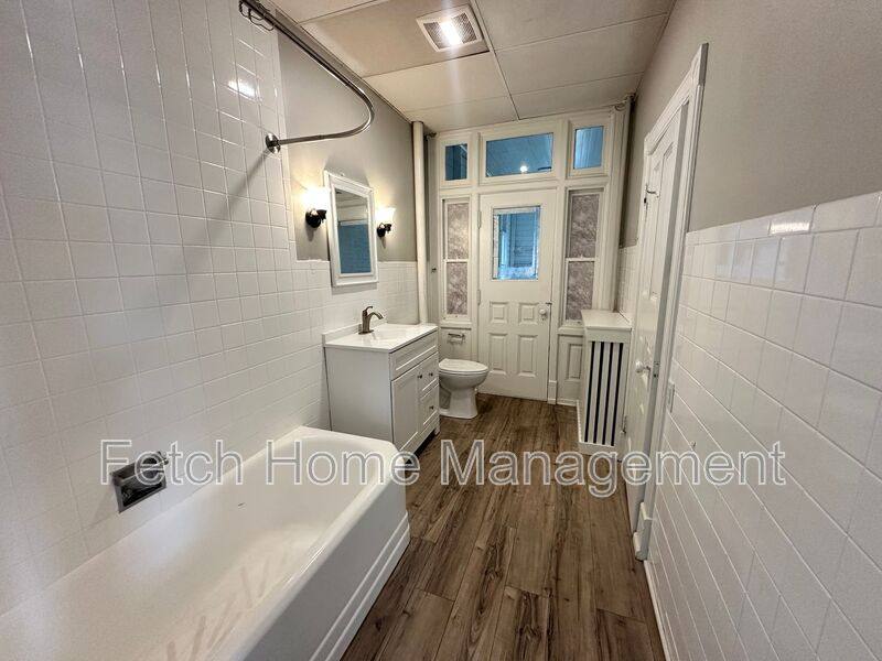 Apartment for rent at 701 Walnut St #1, Lebanon, PA 17042