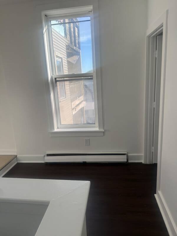Apartment for rent at 475 S Pearl St #3, Albany, NY 12202