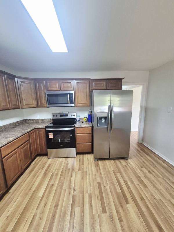 House for rent at 200 Wellview Dr, Madison Heights, VA 24572