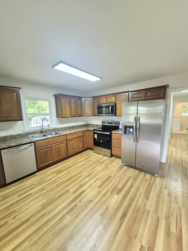 House for rent at 200 Wellview Dr, Madison Heights, VA 24572