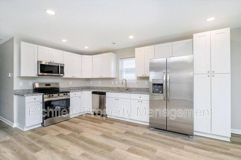 Apartment for rent at 1729 Thaddeus St #B, Indianapolis, IN 46203