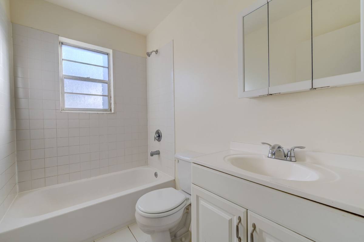 Apartment for rent at 5830-44 Bermuda Rd, Saint Louis, MO 63121