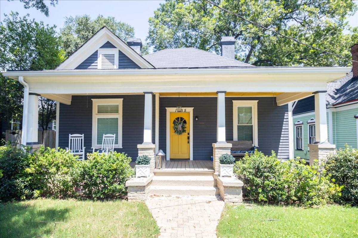 House for rent at 1755 Lyle Ave, Atlanta, GA 30337