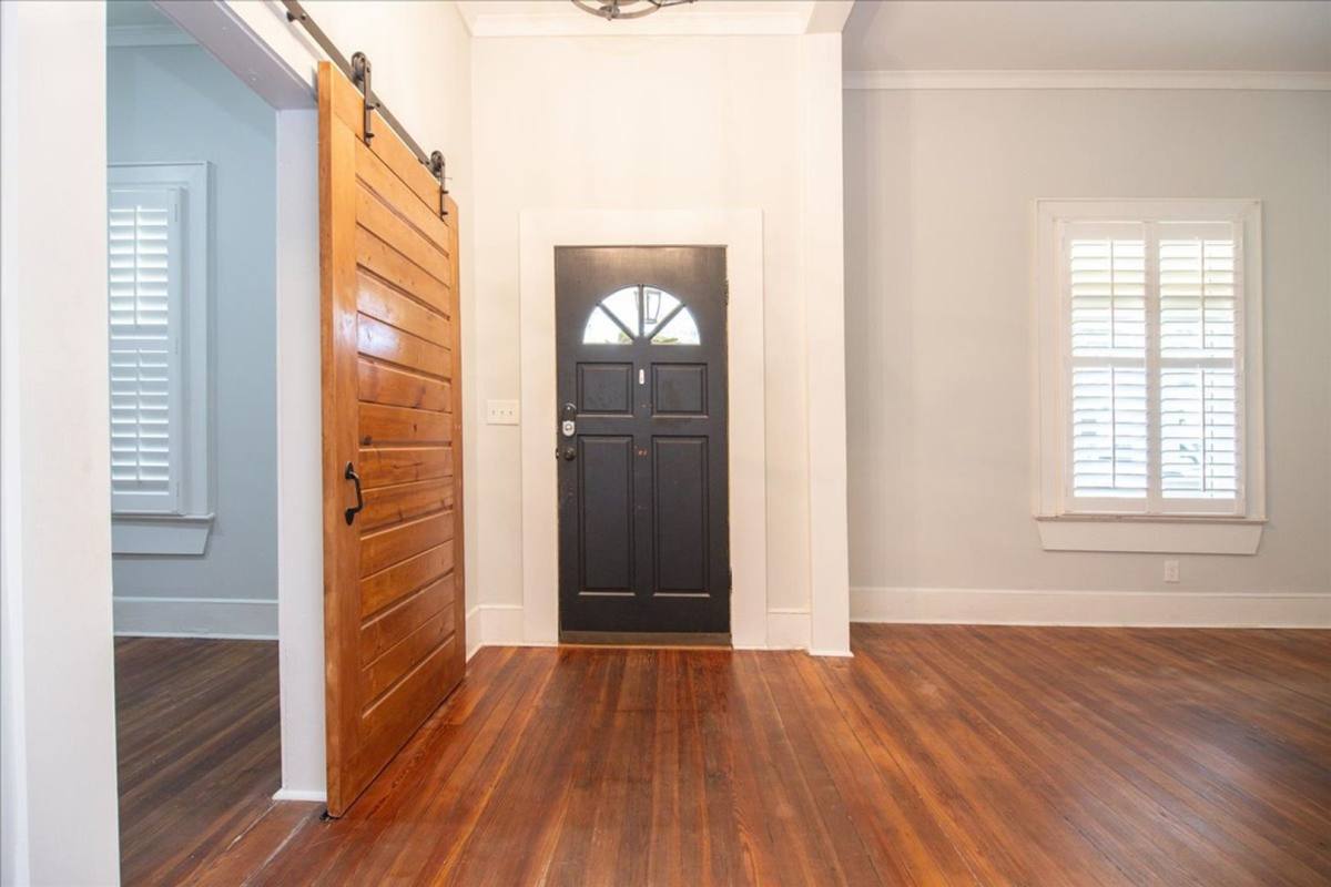 House for rent at 1755 Lyle Ave, Atlanta, GA 30337