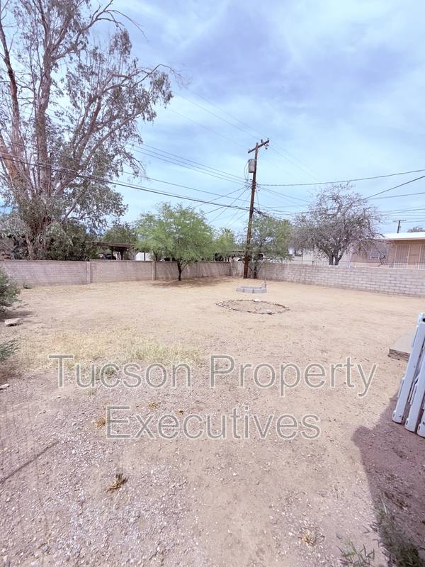 Apartment for rent at 1233 E Mabel St #3, Tucson, AZ 85719