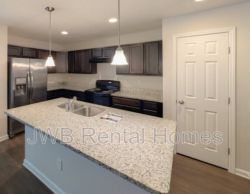 House for rent at 8752 India Ave, Jacksonville, FL 32211