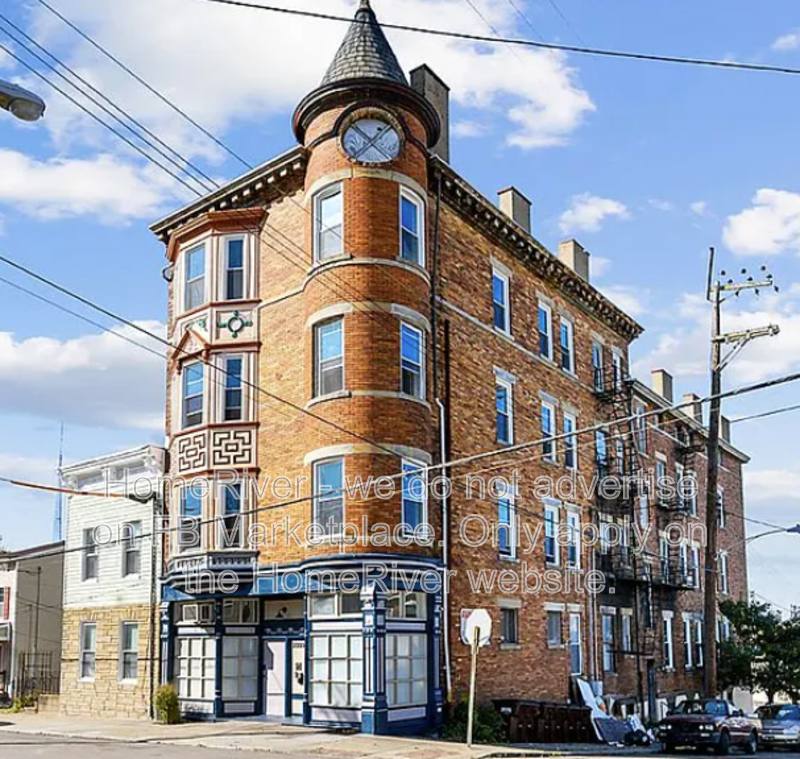 Apartment for rent at 2335 May St #4F, Cincinnati, OH 45206