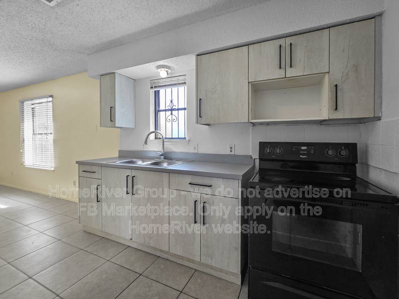 Apartment for rent at 1306 Meriweather Ave, Fort Worth, TX 76115