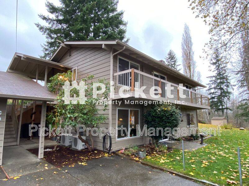 Apartment for rent at 11660 Schold Rd #A, Silverdale, WA 98383