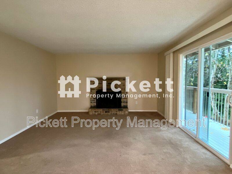Apartment for rent at 11660 Schold Rd #A, Silverdale, WA 98383