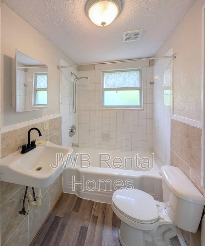 Apartment for rent at 203 17th St W #1, Jacksonville, FL 32206