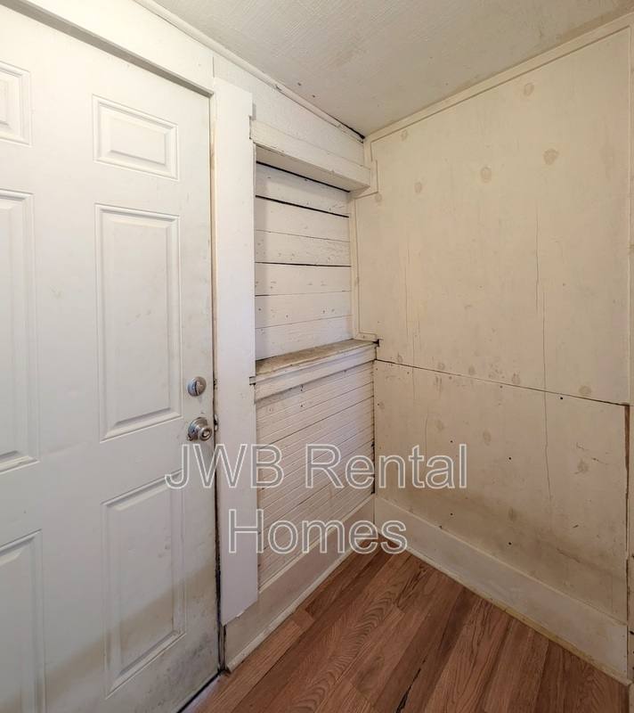 Apartment for rent at 203 17th St W #1, Jacksonville, FL 32206