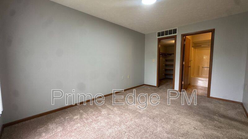 Apartment for rent at 1500 Knox St #24, Lincoln, NE 68521