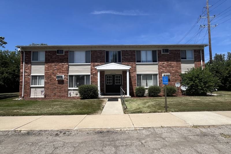 House for rent at 18646 Van Horn Rd, Trenton, MI 48183