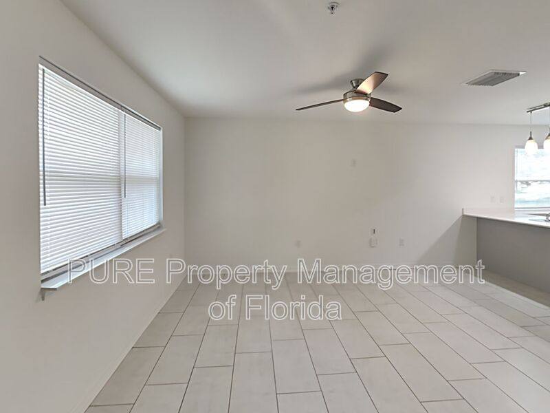 Townhouse for rent at 710 NE 4 St #101, Ocala, FL 34470