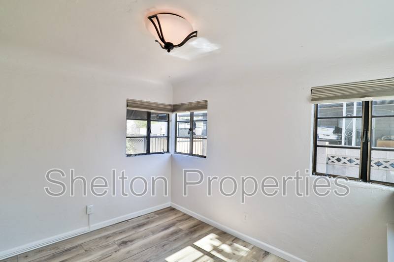 House for rent at 1802 N Laurel Ave, Phoenix, AZ 85007