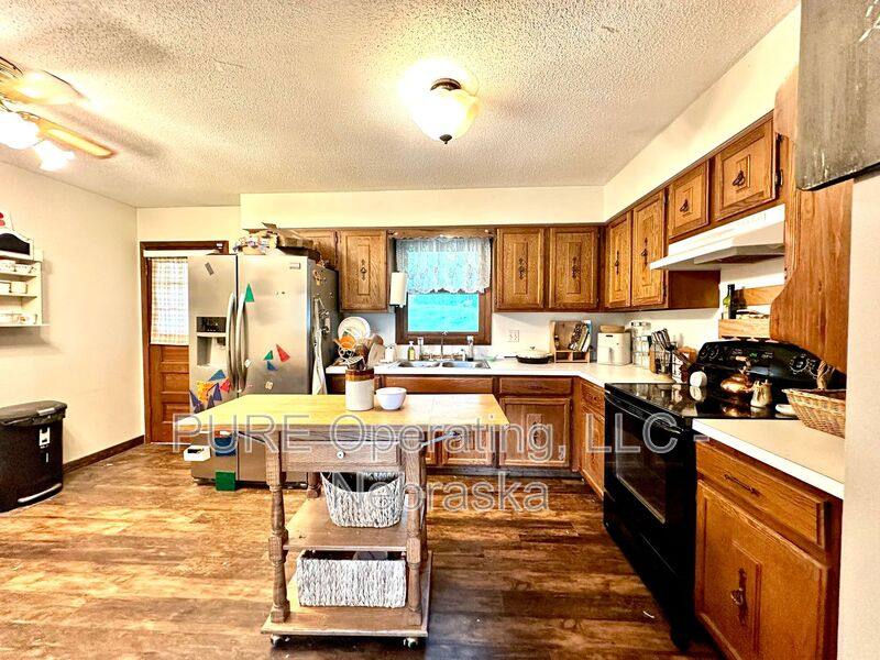 House for rent at 105 N Elm St, Glenwood, IA 51534