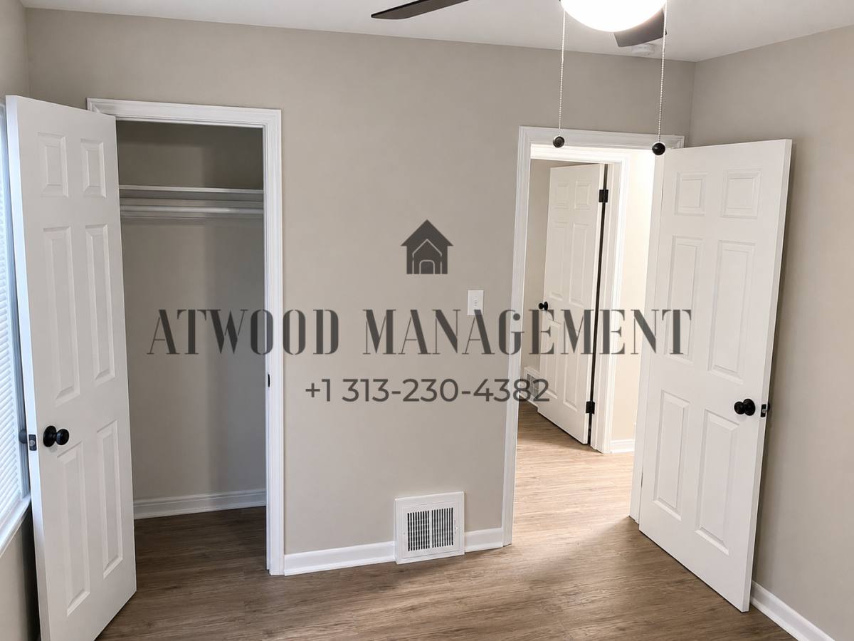 House for rent at 8283 Vaughan St, Detroit, MI 48228