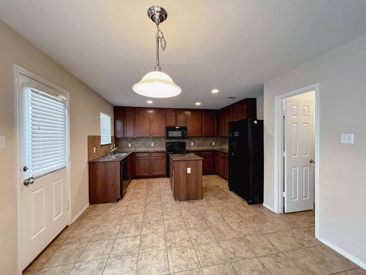 House for rent at 9107 Devonshire Court, Killeen, TX 76542