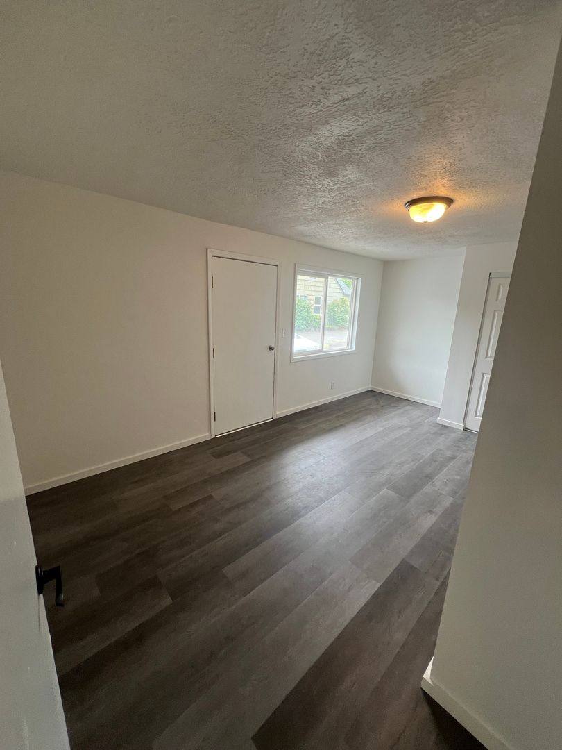 Apartment for rent at 1888 Ferry Alley, Eugene, OR 97401