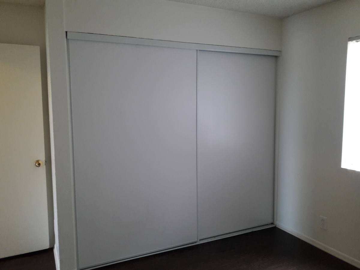 Apartment for rent at 1329 W Civic Center Dr, Santa Ana, CA 92703