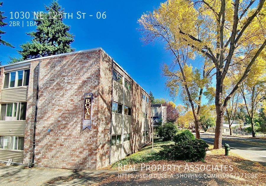 Apartment for rent at 1030 NE 125th St #6, Seattle, WA 98125