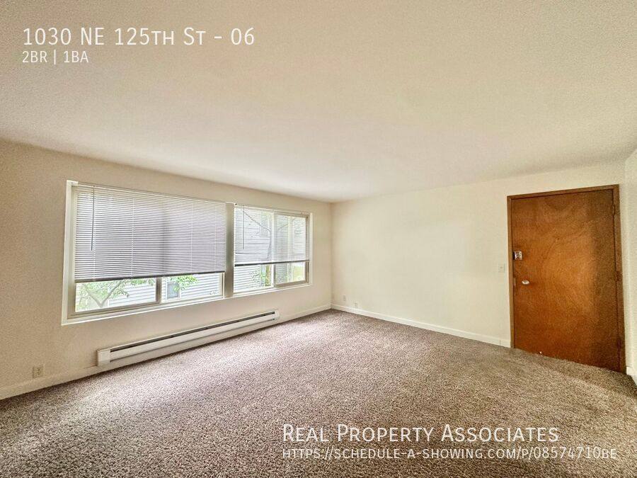 Apartment for rent at 1030 NE 125th St #6, Seattle, WA 98125