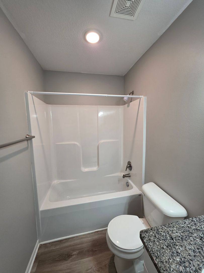 Townhouse for rent at 8046 SW 4th St, Blue Springs, MO 64014