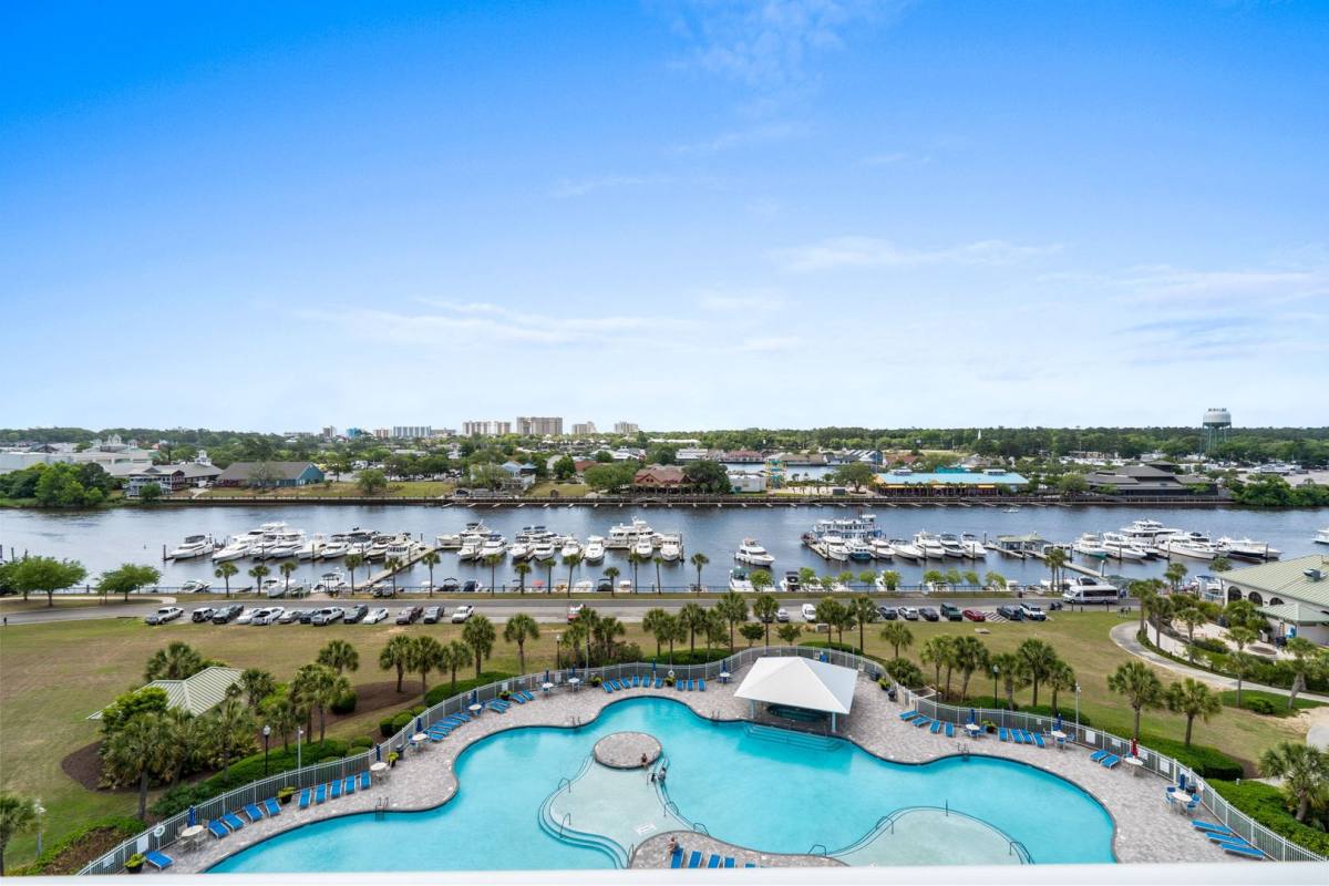 Condo for rent at 4801 Harbour Pointe Dr #1005, North Myrtle Beach, SC 29582
