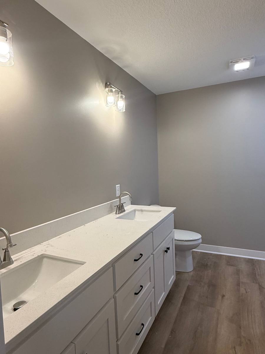 Apartment for rent at 105 W Benton St, Savannah, MO 64485
